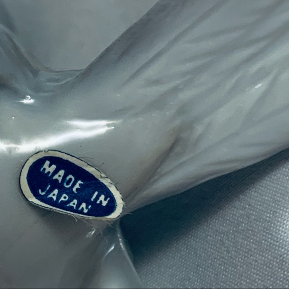 Vintage White & Grey China Bird Ornament Made In Japan - Picture 7 of 12